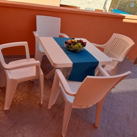 Apartments Adriapag Pag Town Chambre photo