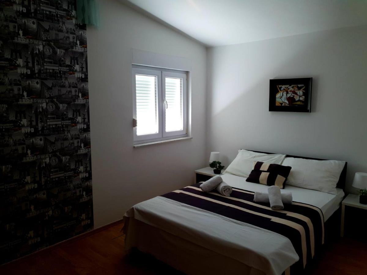 Apartments Adriapag Pag Town Extérieur photo