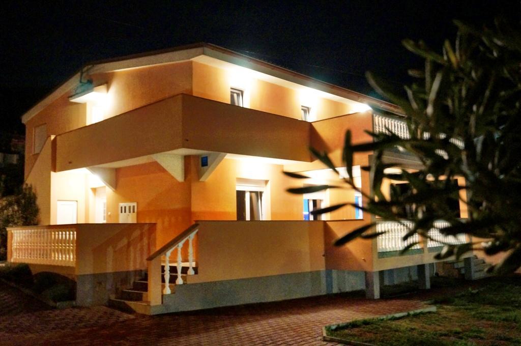 Apartments Adriapag Pag Town Extérieur photo