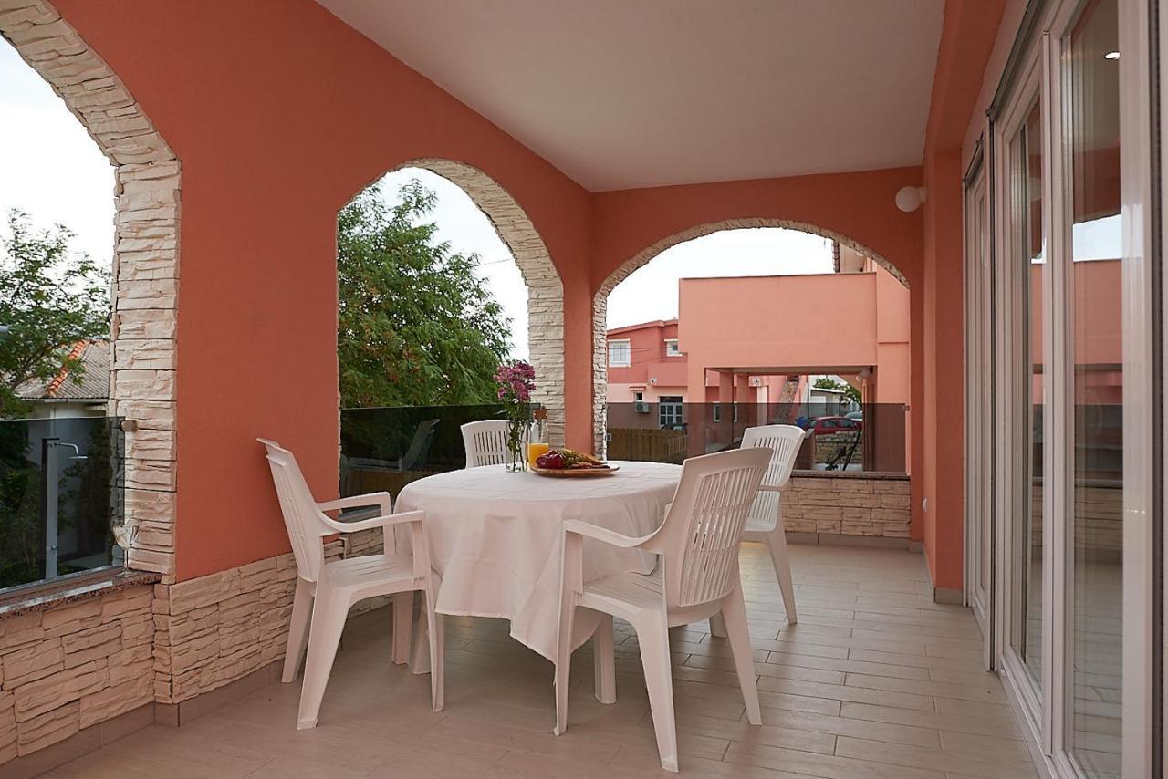 Apartments Adriapag Pag Town Extérieur photo